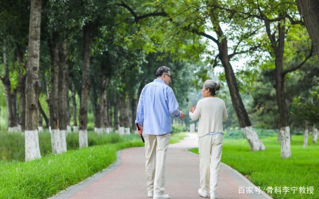 为何膝盖疼痛、不能下蹲？有啥好办法可以缓解吗？