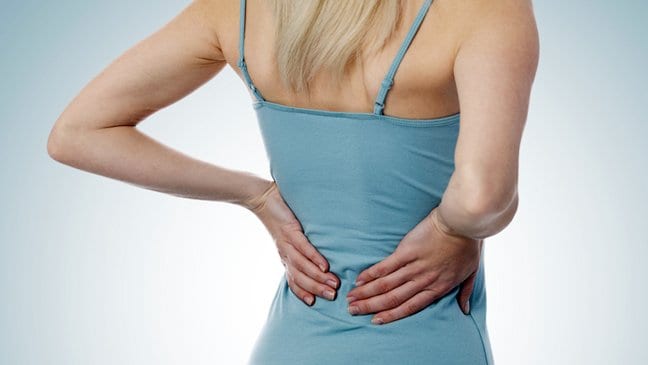 腰间盘突出症三大临床表现：疼痛、放射痛与功能障碍