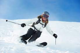 滑雪时有哪些注意事项？学会正确的保护动作很重要