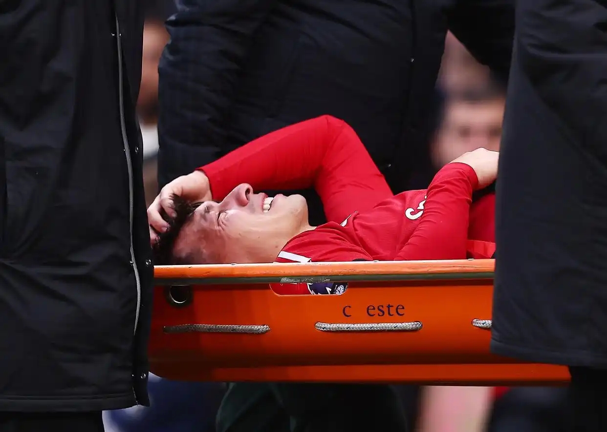 利马本周将接受十字韧带手术，初步预计伤缺6个月